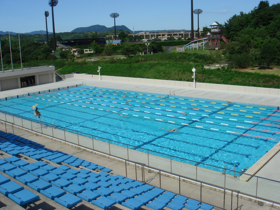 島根県立水泳プール