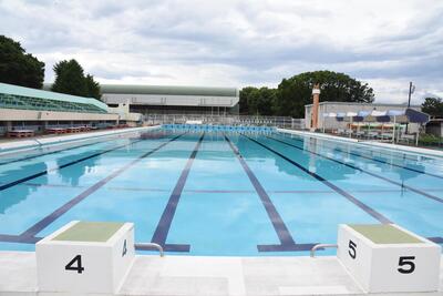 郷土の森総合プール