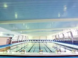 甲府市緑が丘スポーツ公園プール