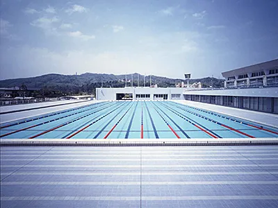 富山県高岡総合プール