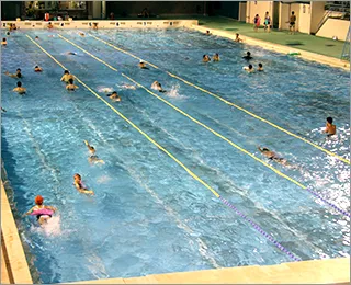 元町公園プール